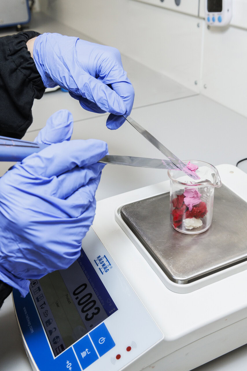 Lipstick experience in store