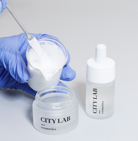 Face Cream and Serum experience in store