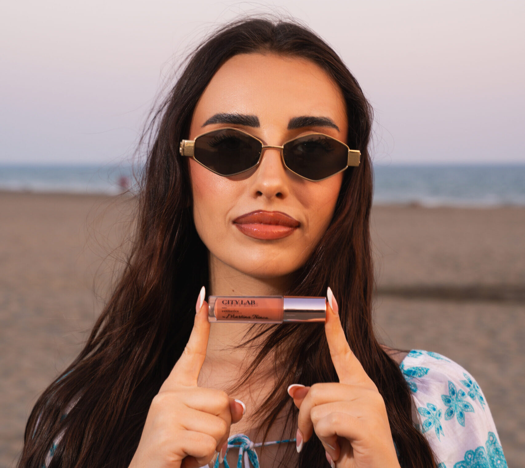 LIP GLOSS Ingredients: